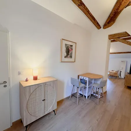 Loft Elegant & Lumineux Dans Un Immeuble Classe Apartman