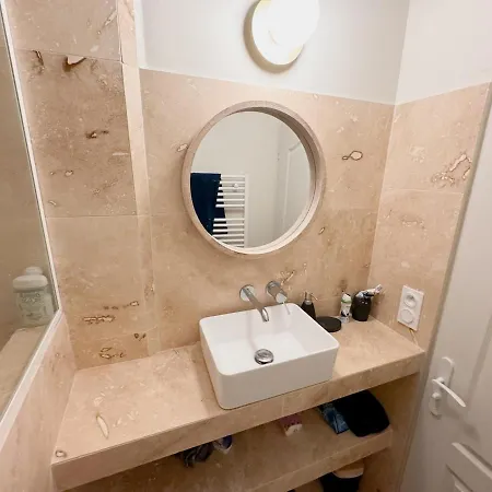 Loft Elegant & Lumineux Dans Un Immeuble Classe * Nîmes