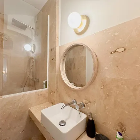 Loft Elegant & Lumineux Dans Un Immeuble Classe Apartman