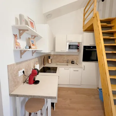 Apartment Loft Elegant & Lumineux Dans Un Immeuble Classe