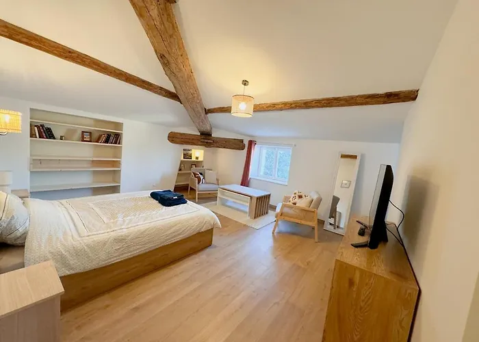 Διαμέρισμα Loft Elegant & Lumineux Dans Un Immeuble Classe Νιμ